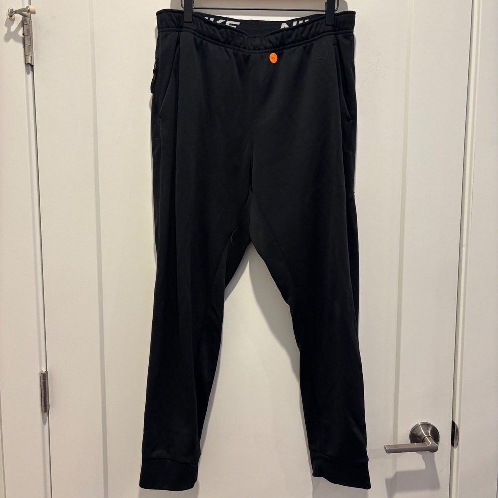Nike Therma-FIT Mens Training Pants Black Tapered Large Zipper Pockets